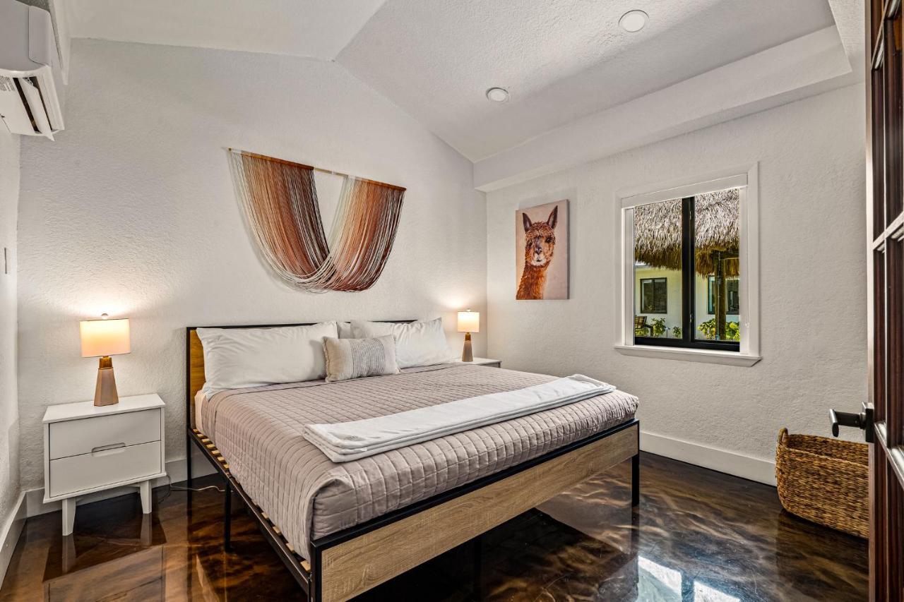 The Freedom House • Urban Oasis • Eclectic Retreat Villa ฟอร์ต ลอเดอร์เดล ภายนอก รูปภาพ
