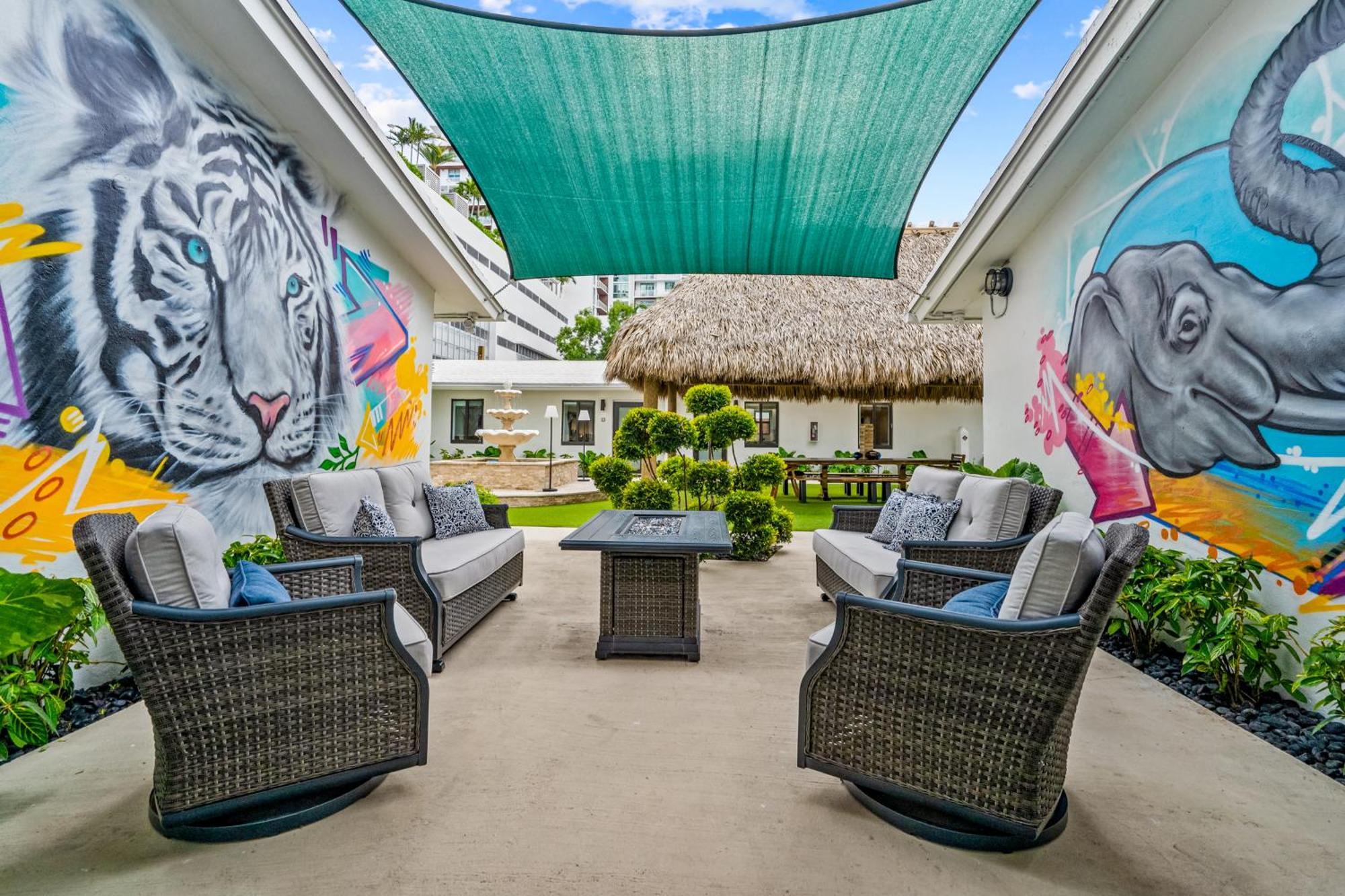 The Freedom House • Urban Oasis • Eclectic Retreat Villa ฟอร์ต ลอเดอร์เดล ภายนอก รูปภาพ